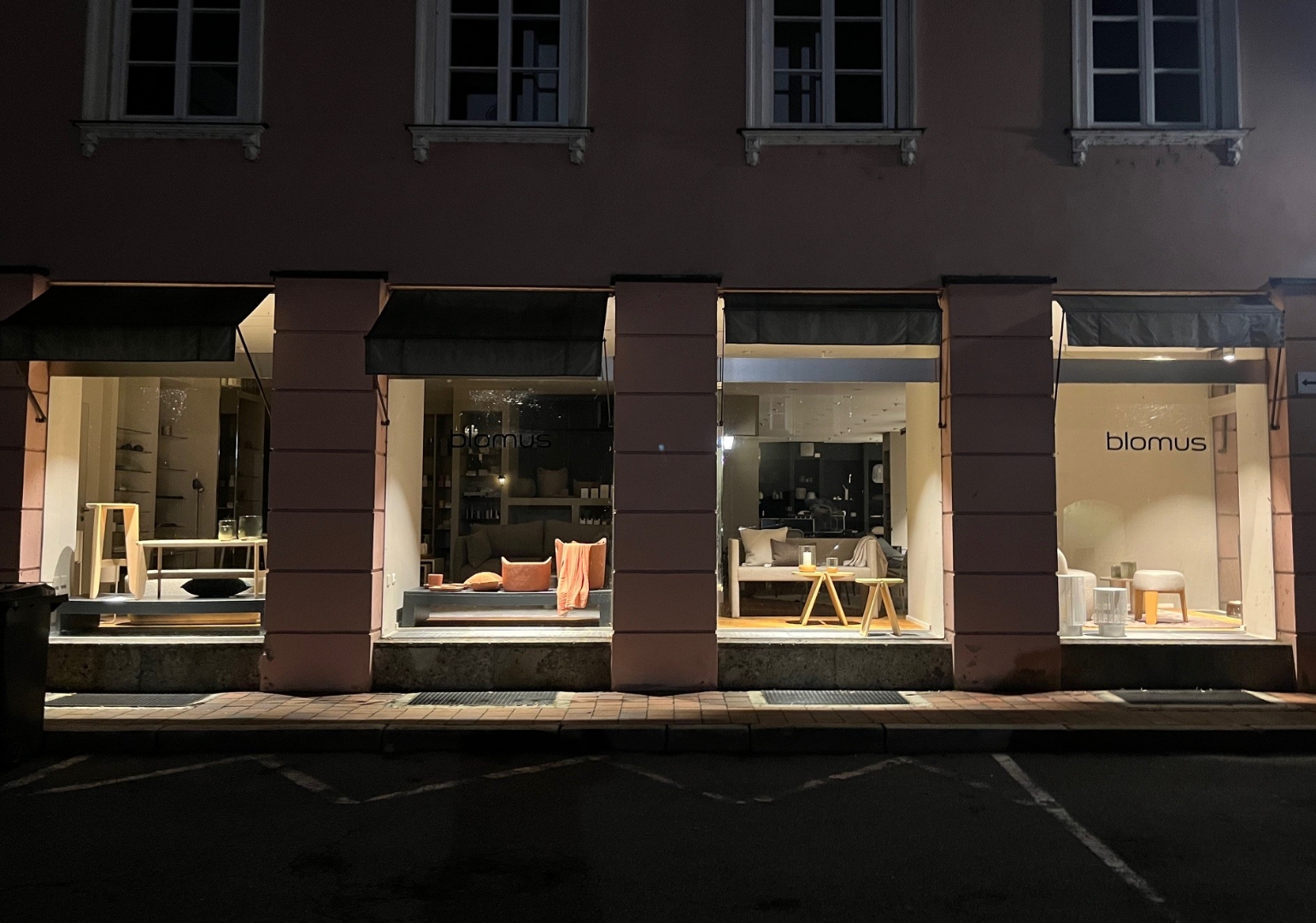 showroom blomus